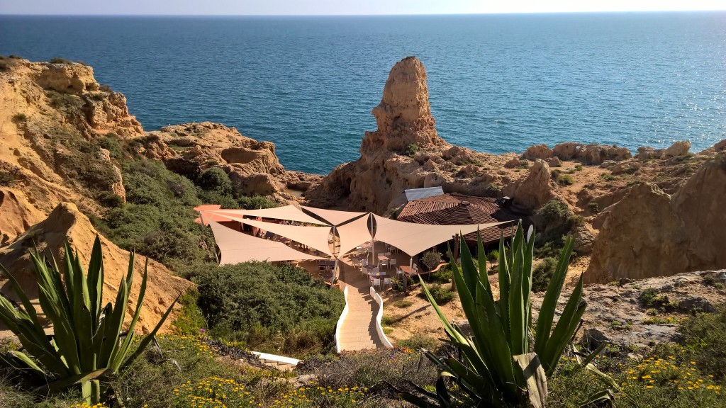Algarve deel I: verborgen plekken om te eten, zien en zwemmen