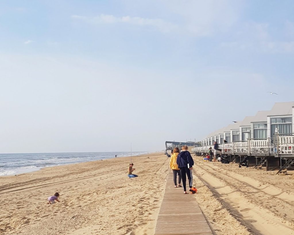 Strandhuisje: slapen en wakker worden met golven