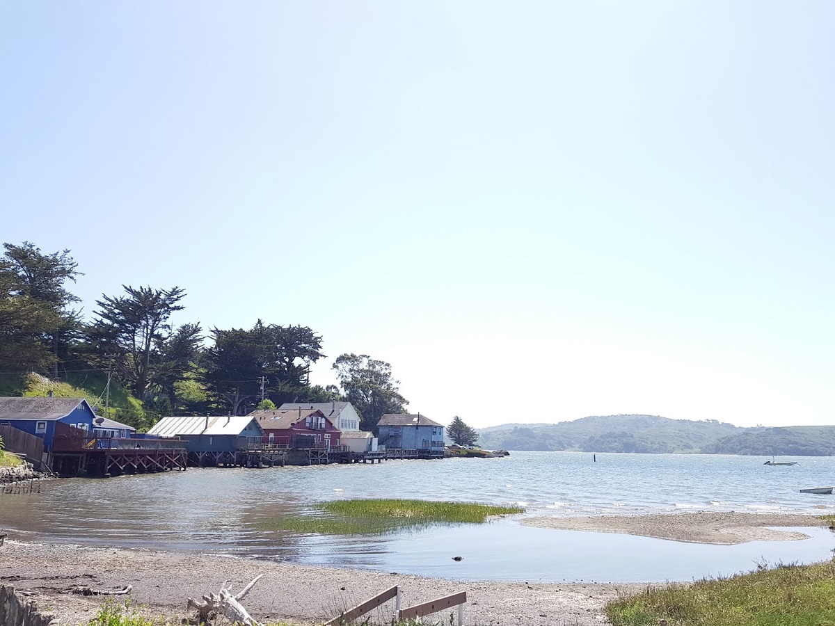 Tomales Bay: oesters voor lunch bij The Boat Oyster Bar.