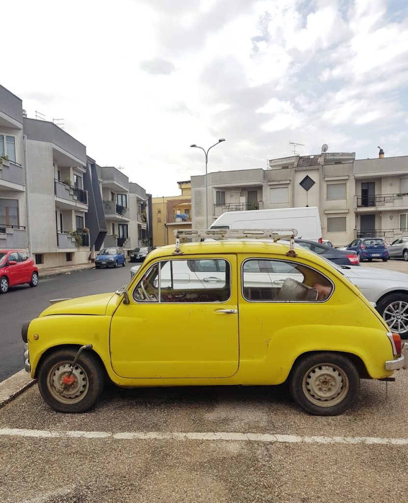 Talks & Treasures - Roadtrip Italië met pubers, toffe taxiritjes en een pooierbak.